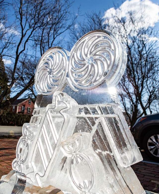Featured image for “Salem’s So Sweet Ice Sculptures – PHOTOS”