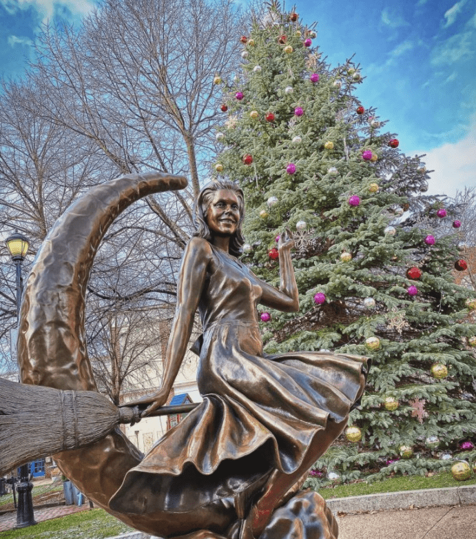 Featured image for “The Holiday Season Is In Full Swing In Salem, Massachusetts”