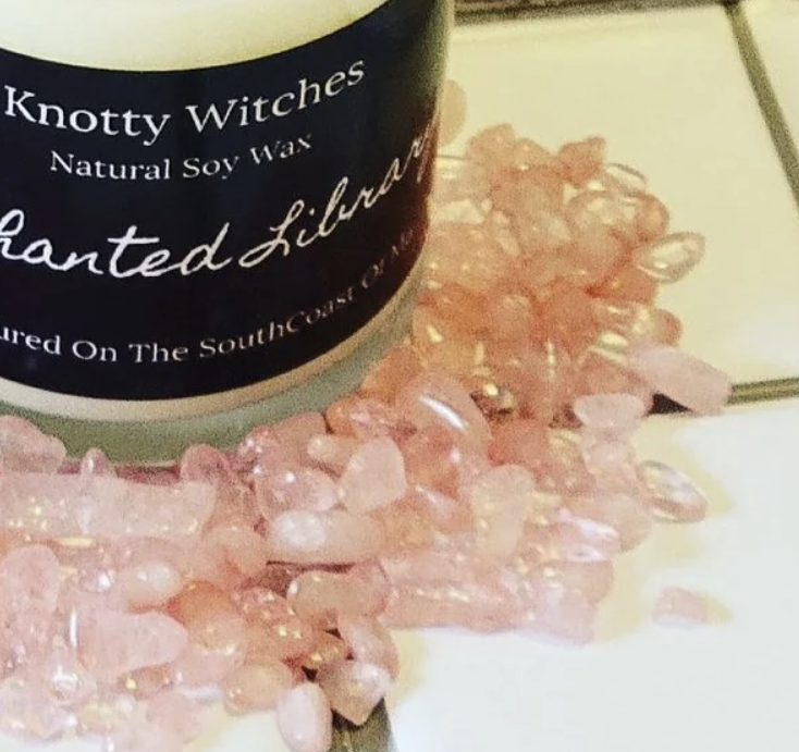 Natural soy candle from Knotty Witches.