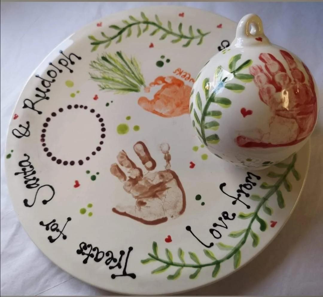 Holiday Handprint Gift-Making Event